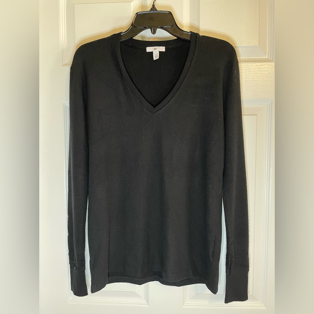 BP v neck sweater, XS